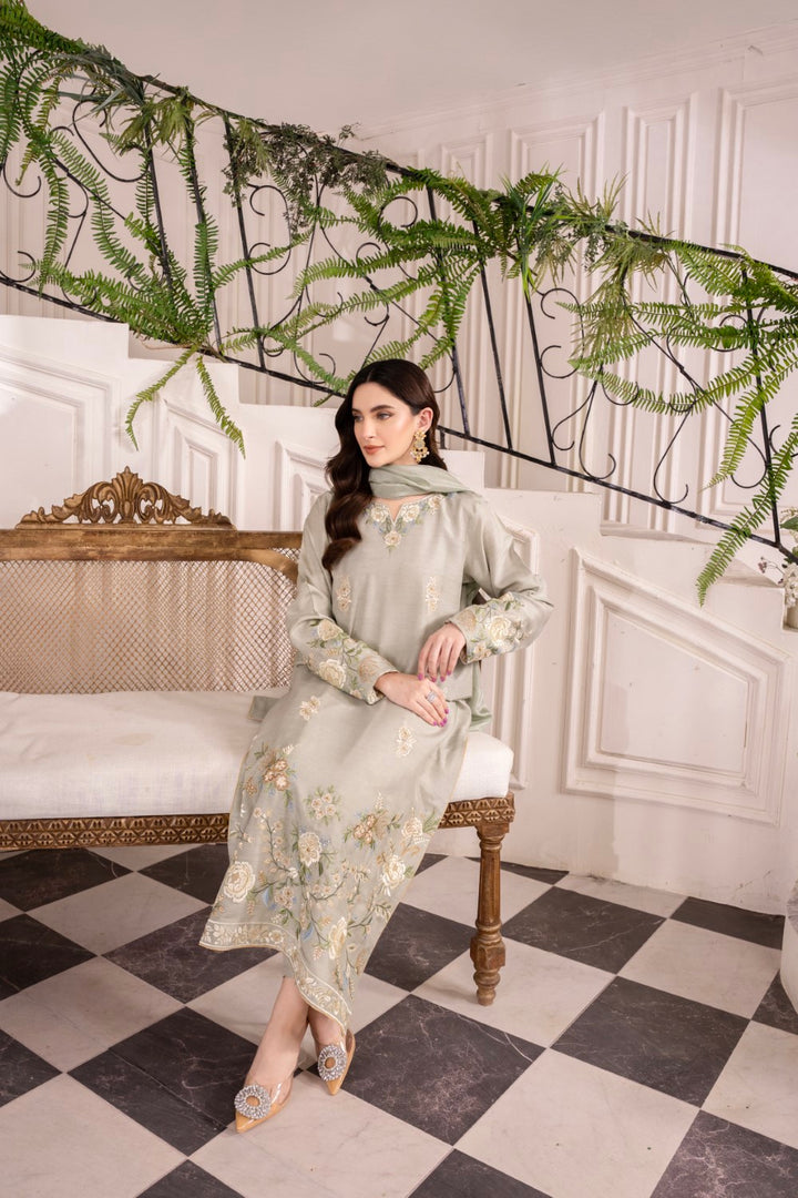 Roshini | Instant Delivery