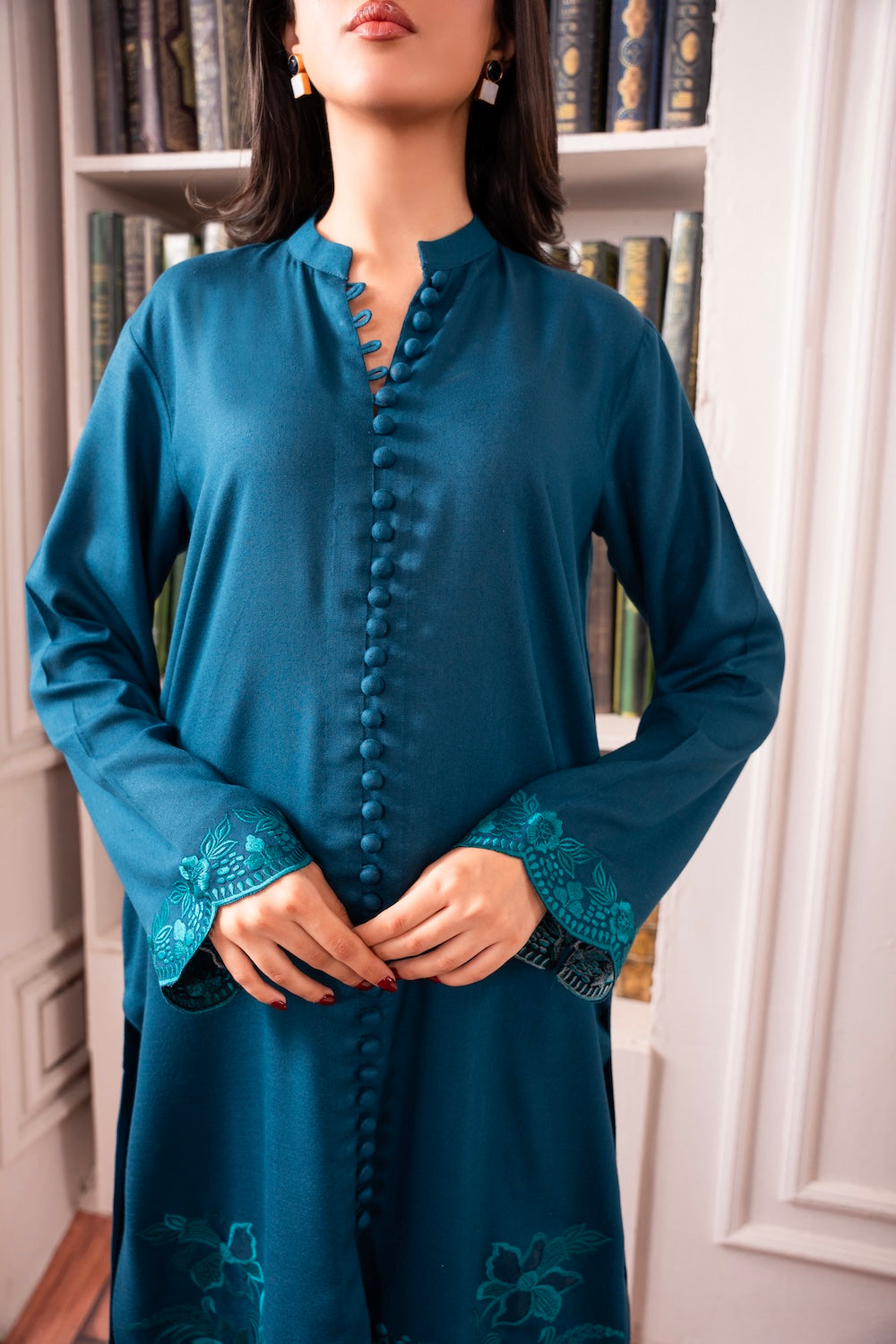 Neha | Instant Delivery