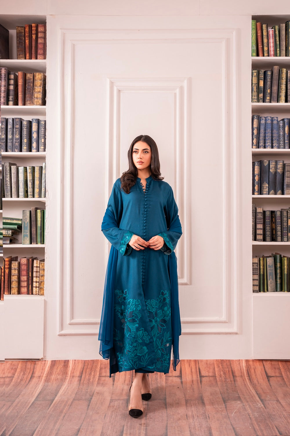 Neha | Instant Delivery