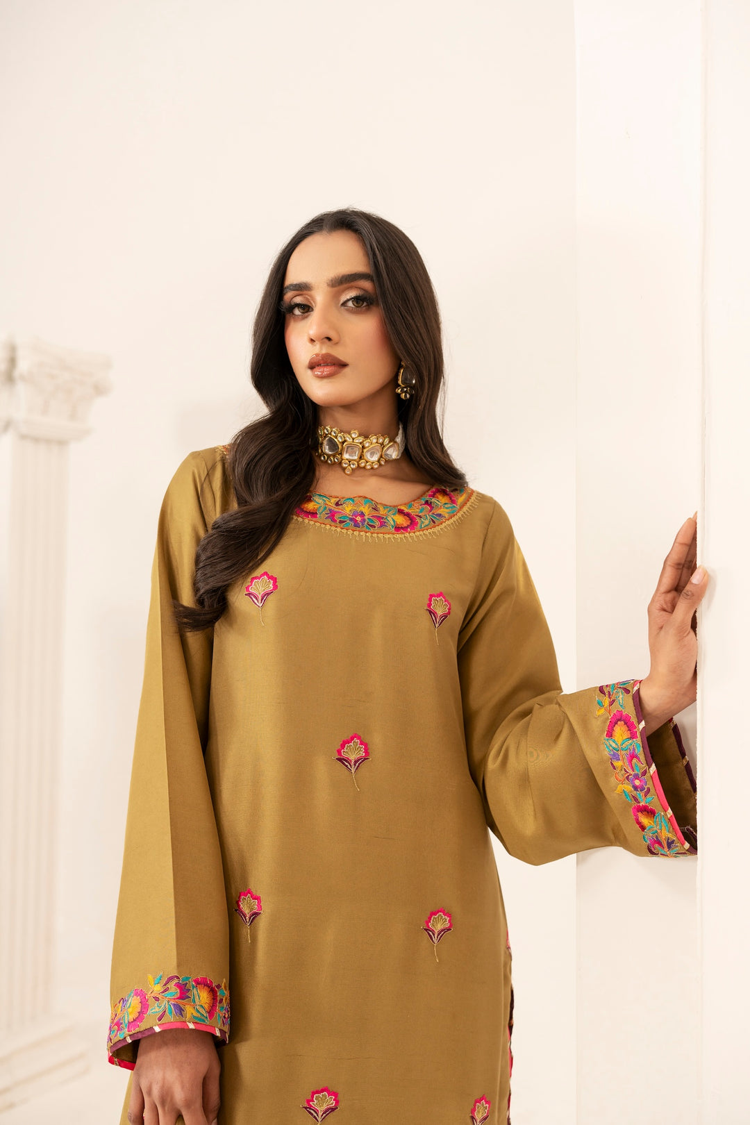 Zarnab | Instant Delivery