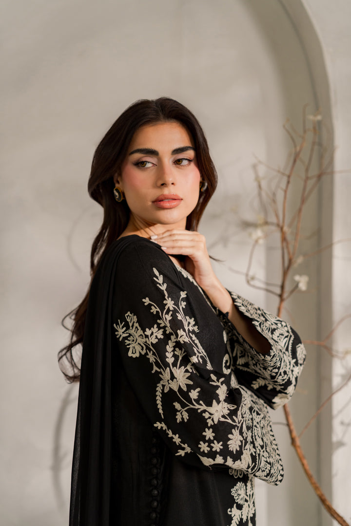 Elnaz