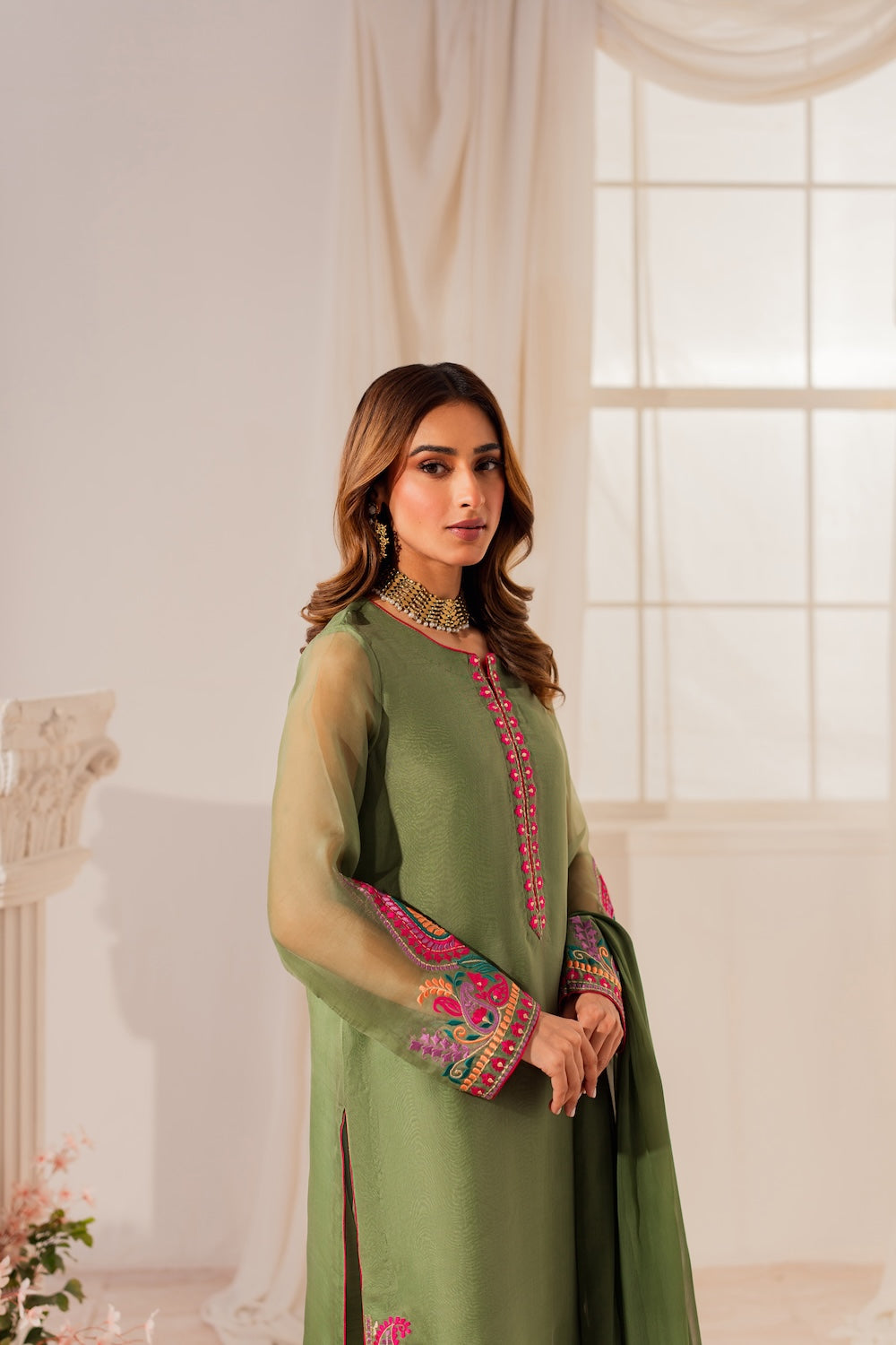 Armeen | Instant Delivery