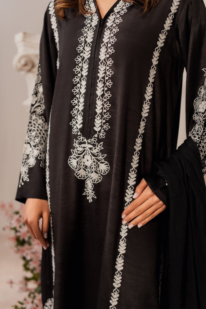 Vaneeza | Instant Delivery
