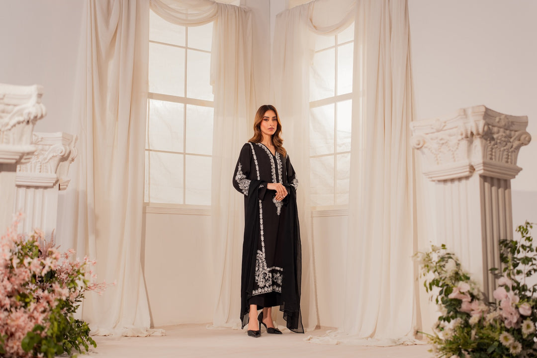 Vaneeza | Instant Delivery