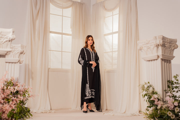 Vaneeza | Instant Delivery